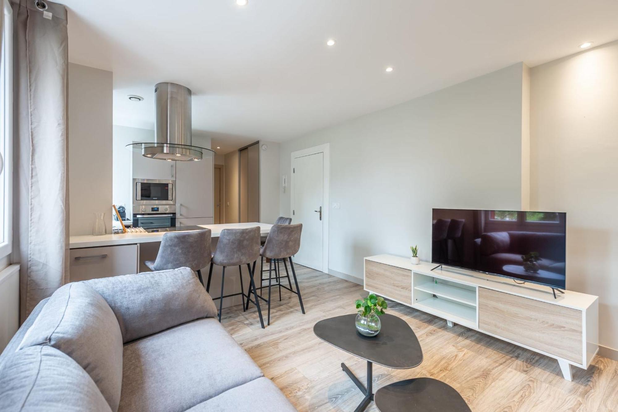 Rio Appartement Au Centre Ville Анси Экстерьер фото